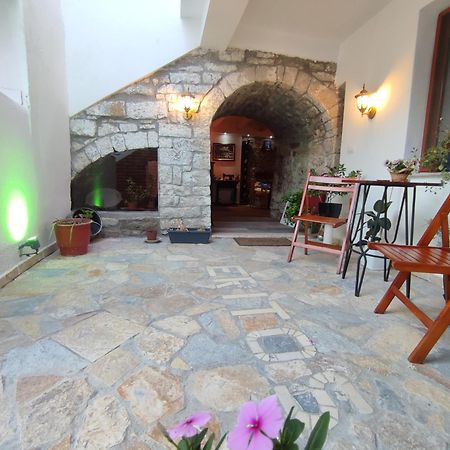 Bujtina Veritos Berat Exterior foto